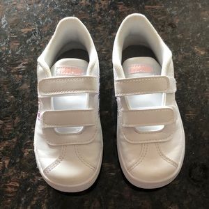 Toddler girls Adidas white sneakers